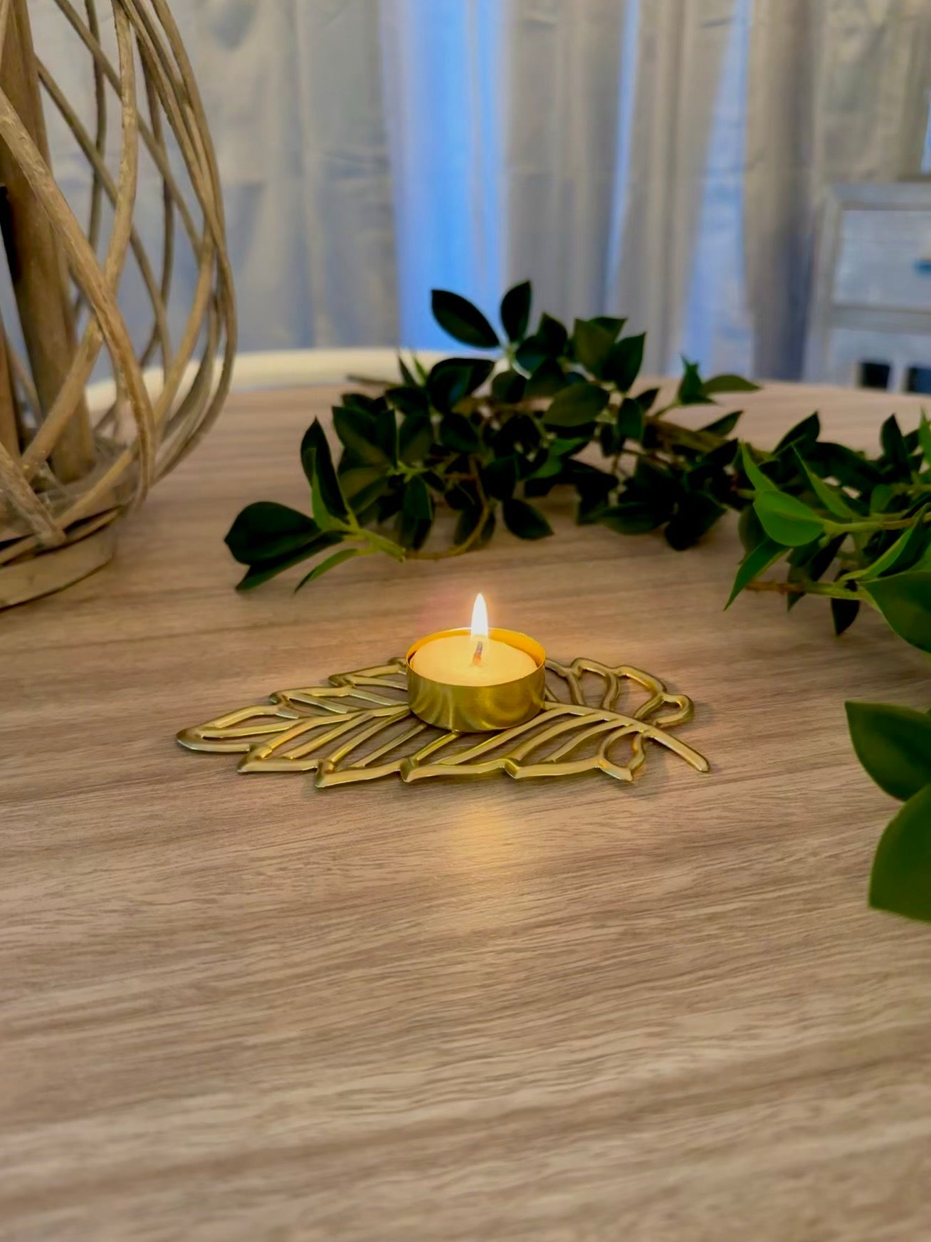 Candles & Candle Holders