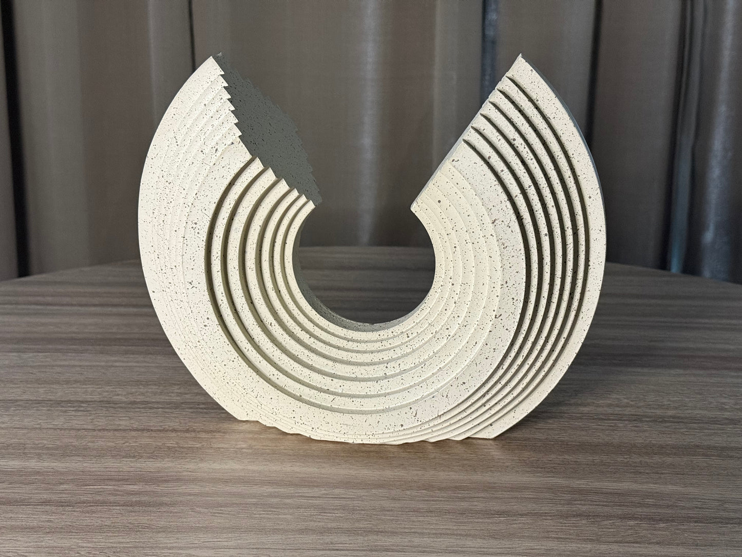 Semi-Torus Centerpiece